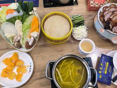 -龙聚德北京烤鸭(沙坪坝华宇A馆店)