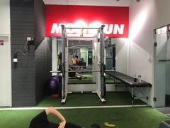 -汗水空间私教健身连锁(SM广场店)