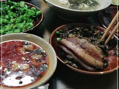 -周肥肠(江油总店)