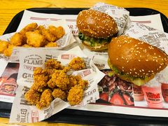 -The Habit Burger Grill 哈比特汉堡(爱琴海店)