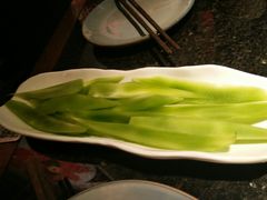 -三个四川人火锅(华联商厦店)