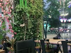 -靓蛙馆
