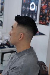 -DL BARBERSHOP男士理发店