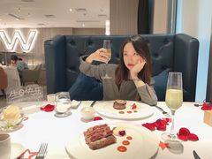 菲力牛排配香煎鹅肝-王品牛排(杭州大厦店)