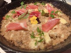 伊比利亚火腿鸡肉奶油芝士饭-C&R西班牙餐厅