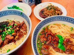 -沪西老弄堂面馆(定西路店)