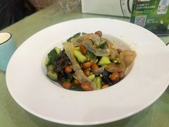 -桃子餐厅·天津菜(王顶堤总店)