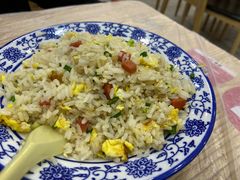 -江城燕子大排档(江汉路步行街店)