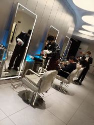 -PE SALON