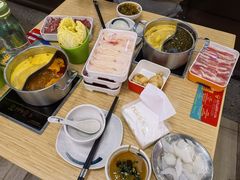 -杨老板·海鲜集市火锅·鲜切牛肉(中防万宝店)