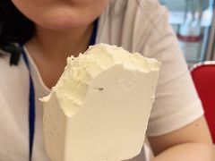 -红宝石·鲜奶小方·海派西点房(万航店)