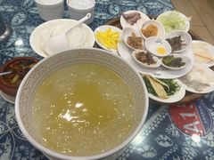 -桥香园云南过桥米线(金马碧鸡店)