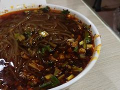 -崇州余荞面(落虹桥店)