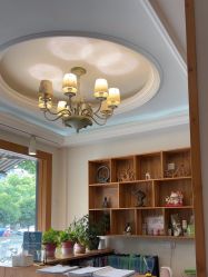 -依灵瑜伽普拉提连锁