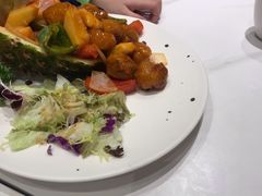 菠萝咕噜肉饭-柠檬树茶餐厅(海雅缤纷城店)