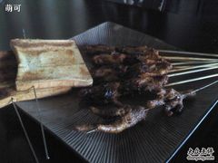 鸡翅，鸡爪，面包-串来串去(中关村店)