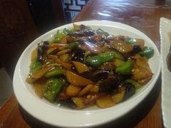 -老六杀猪菜(进乡街店)