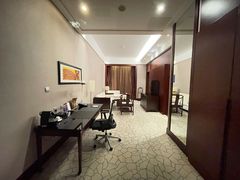 客厅-北京首都机场希尔顿酒店