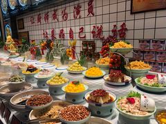 自助取餐区-山河屯铁锅炖(哈西站店)