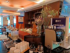 -天伦松鹤大饭店·欣妮咖啡