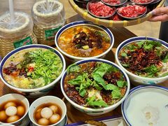 -云阿蛮云南生烫牛肉米线(奉贤路店)