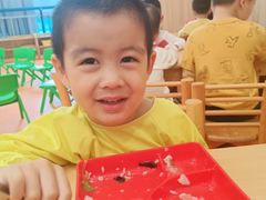 -小门牙好性格托育(北外滩中心)