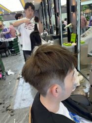 -藤野造型烫染·漂发