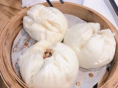 蜜汁叉烧包-赏点粤式点心(广州塔店)