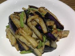 -佬湘楼·27年湘菜(天河都市广场店)
