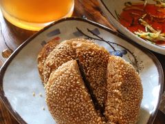 烧饼-毛辣果·贵州红酸汤牛肉火锅(西单店)