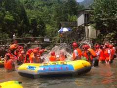 -崇州九龙峡漂流