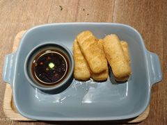 -蜜桃餐厅·伴山(湖滨商业街店)