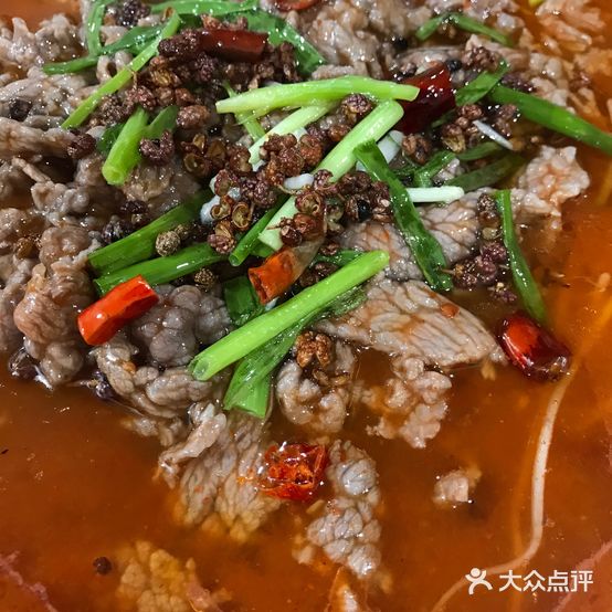 老房子鲁菜馆(解放东路店)