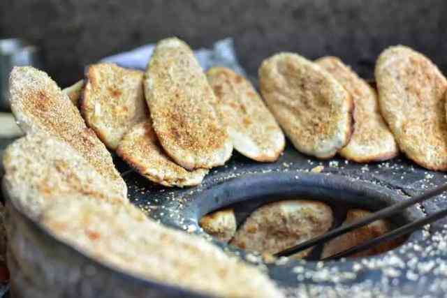 老北关朱二姐烧饼-"实话实说,和一般的烧饼差不多,因为本人吃.