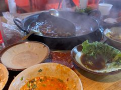 -赵美丽·重庆社区火锅·直营店(火车东站·中豪国际店)