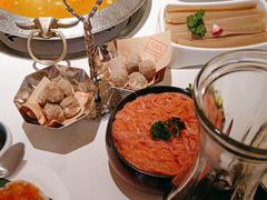 -左庭右院鲜牛肉火锅(金山万达店)
