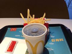 -麦当劳(中山大道中店)