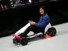-嘿哟动霸CHUA·新潮玩运动娱乐中心·蹦床滑冰团建乐园