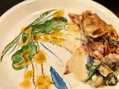 -大头虾越式风味餐厅(光明广场店)