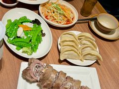 -贯贯吉·清真餐厅(浙江中路店)