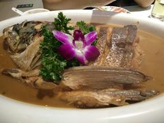 -阿三鱼头泡饼·家常菜