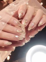 -太郎花子婚纱摄影艺术中心