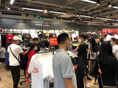 -NIKE上海青浦优选体验店