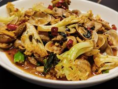 -何氏海产海鲜餐厅(体育中心店)