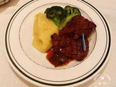 -Wolfgang’s Steakhouse 沃夫冈牛排馆(上海白玉兰广场店)