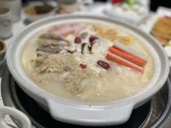-三人行骨头王火锅(长寿店)