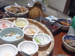 -包整·丝娃娃(一览甲秀楼风景店)