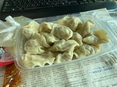 冬菇马蹄鲜肉饺-聚荣饺子店