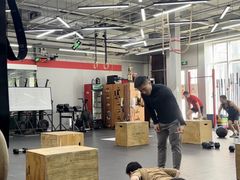 -CrossFit MET综合体能训练馆(朝阳路店)