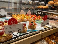 -罗森尼娜(德思勤店)